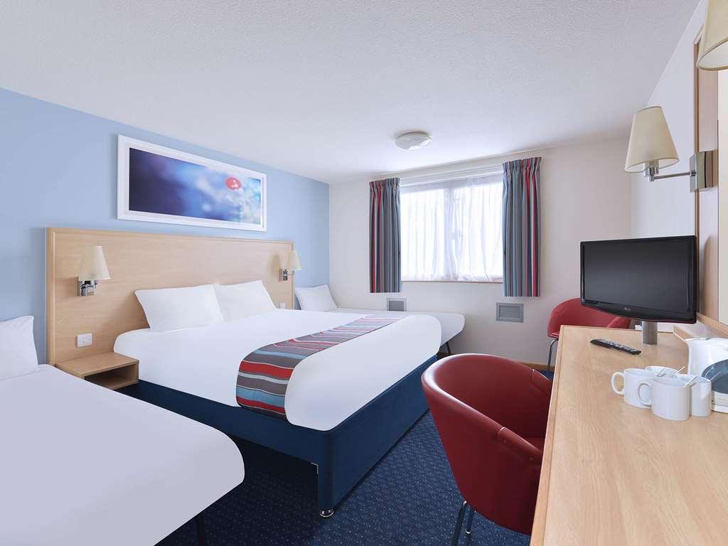 Travelodge Exeter M5 Удобства фото