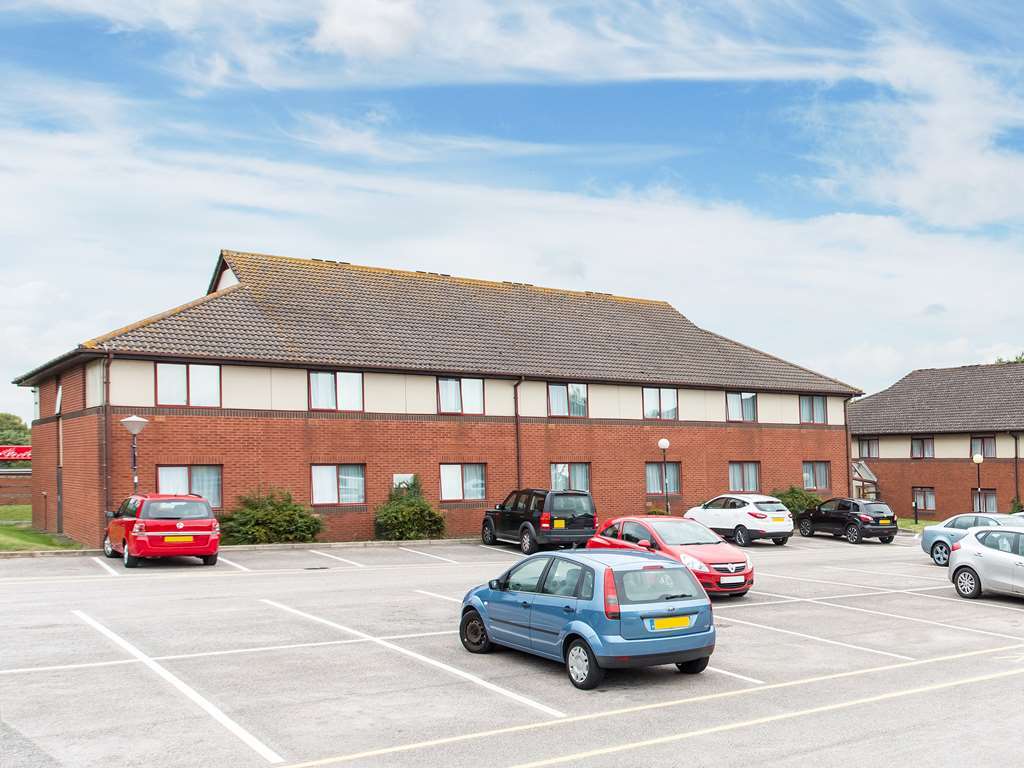 Travelodge Exeter M5 Экстерьер фото